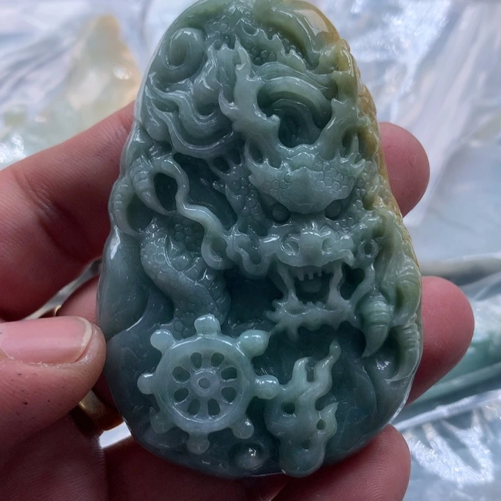 余***教翡翠未镶嵌颈饰保真天然a货翡翠