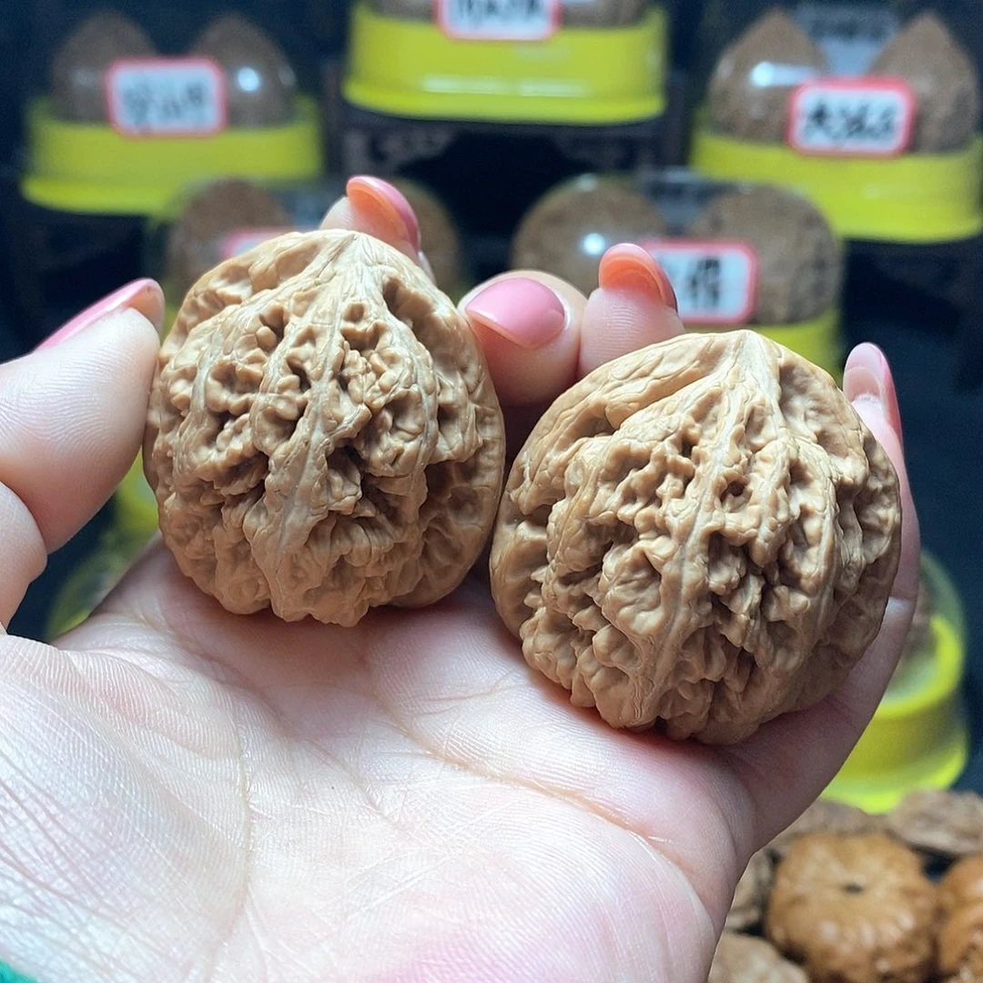 文玩核桃把件9号大粗筋42尺全品