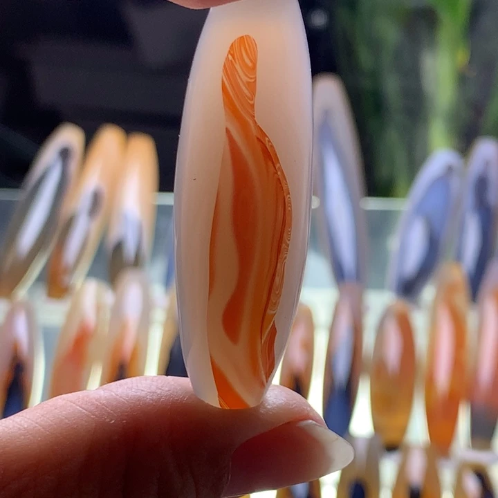未镶嵌颈饰玛瑙/玉髓48