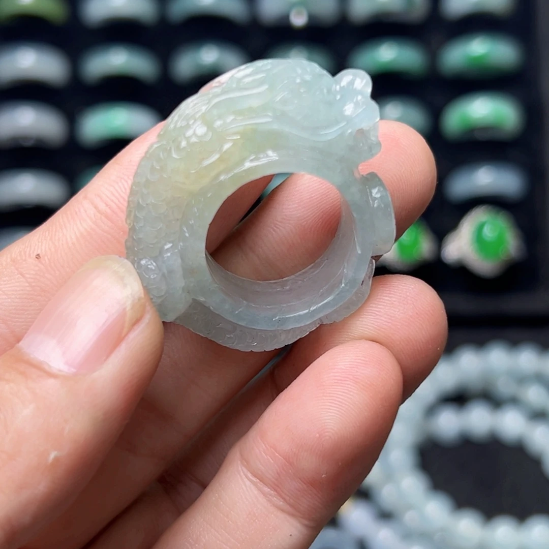 定制翡翠未镶嵌圈口20