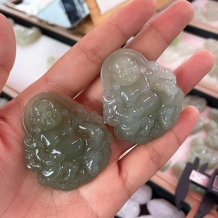 和田玉未镶嵌吊坠(不含链)约50逍遥佛（木姐）多样性拍一发一