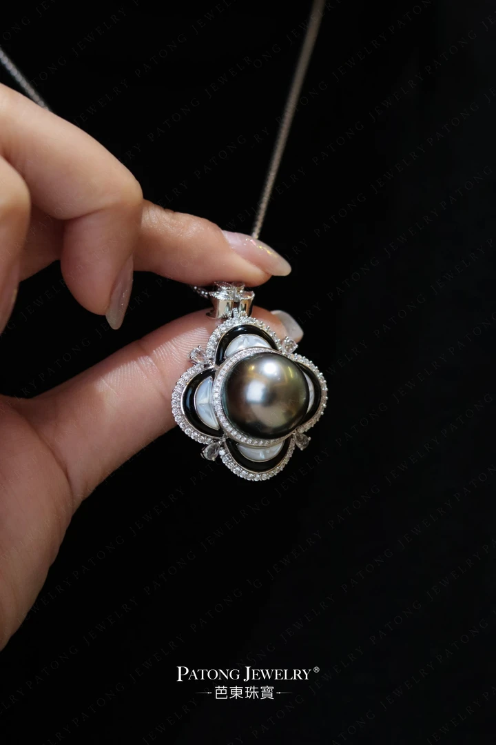 四叶草大溪地黑珍珠吊坠时尚精致