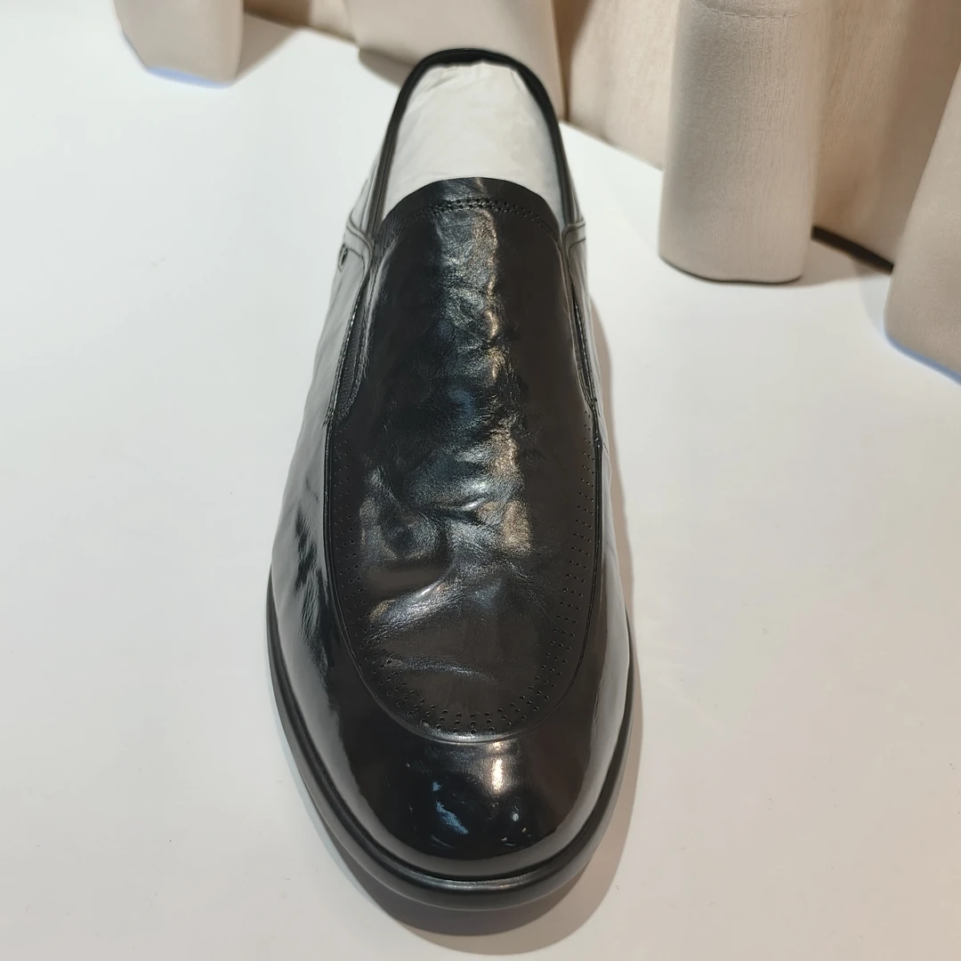 尖头英伦风耐磨休闲皮鞋黑色休闲鞋流浪丹宁风鞋子男款