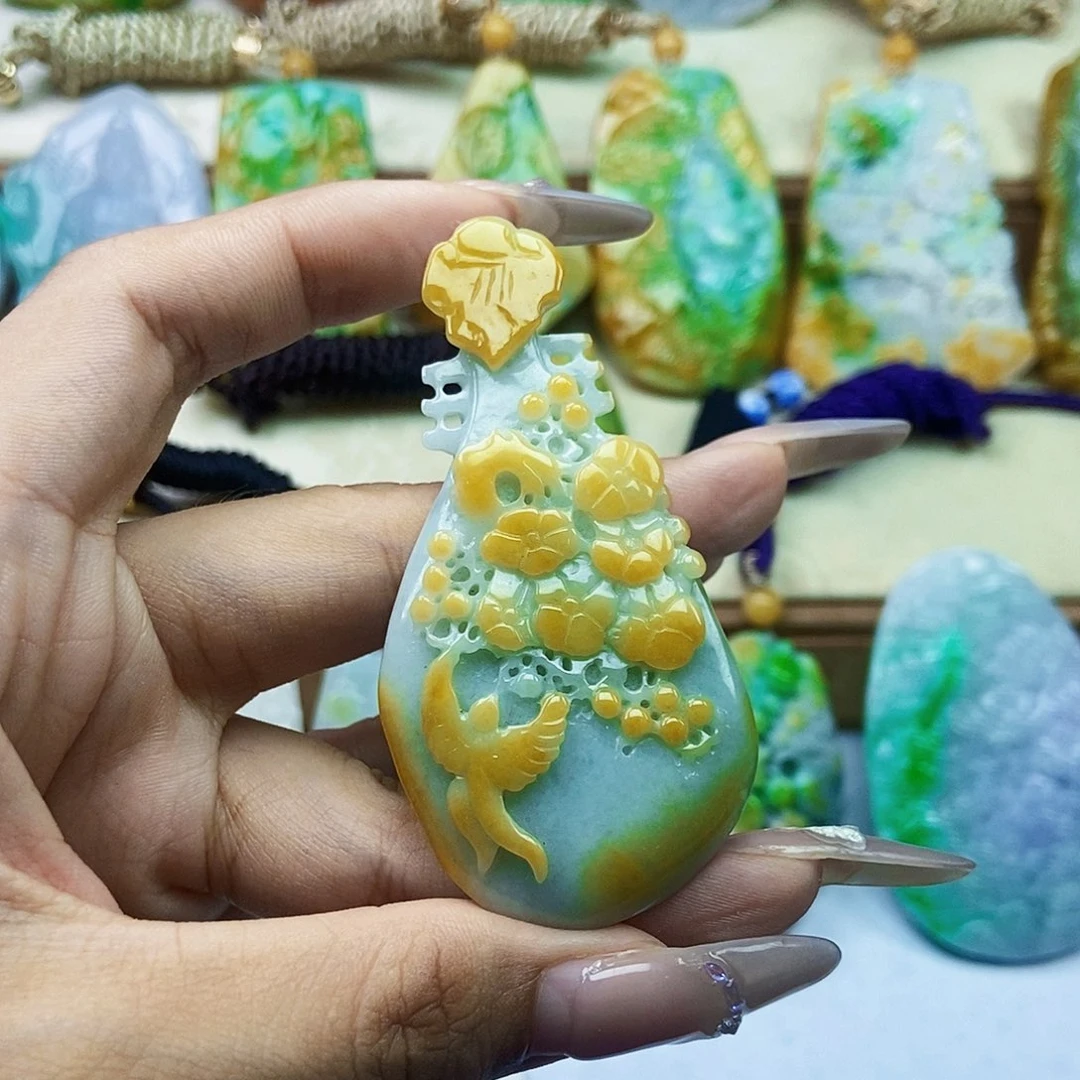 定制翡翠未镶嵌翡翠