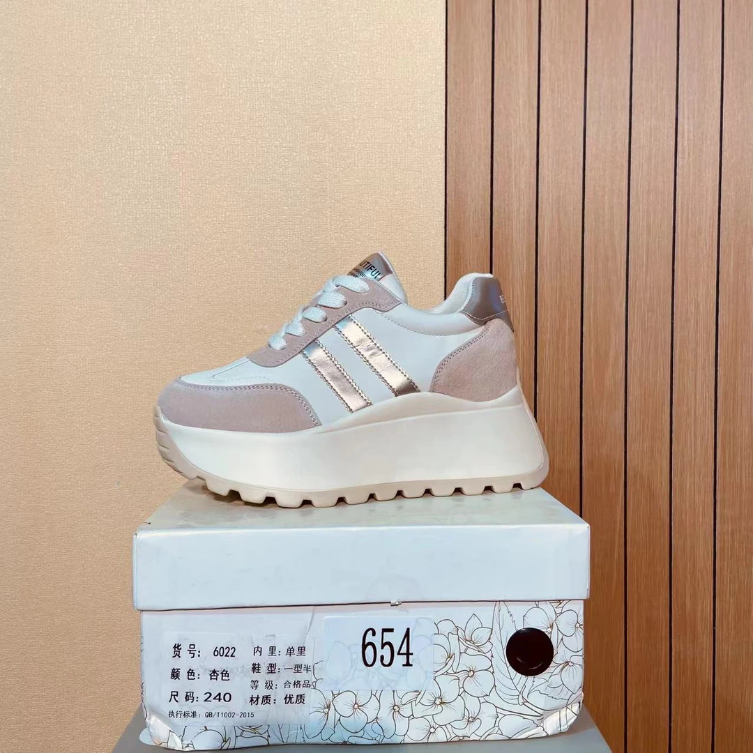 【清仓】2025小个子厚底平增高百搭女鞋654