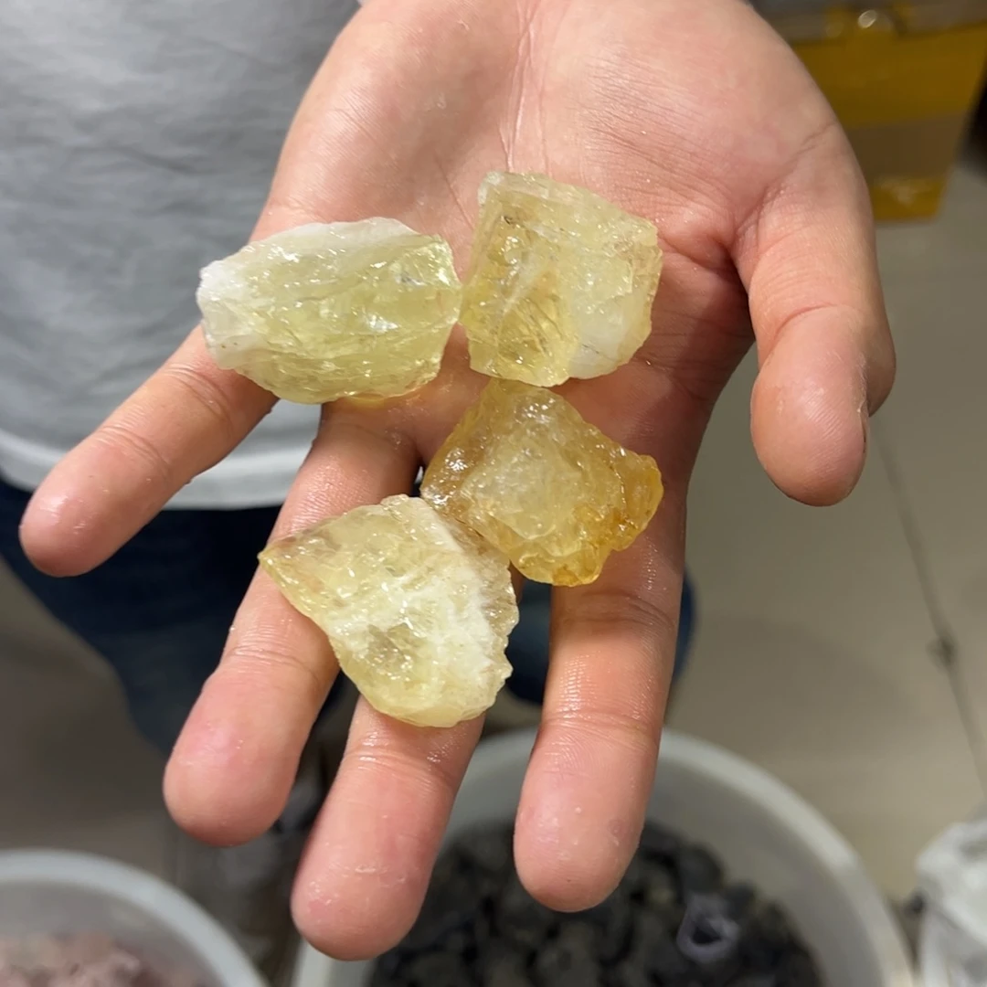 水晶珠宝半成品未镶嵌200克多样性发其一