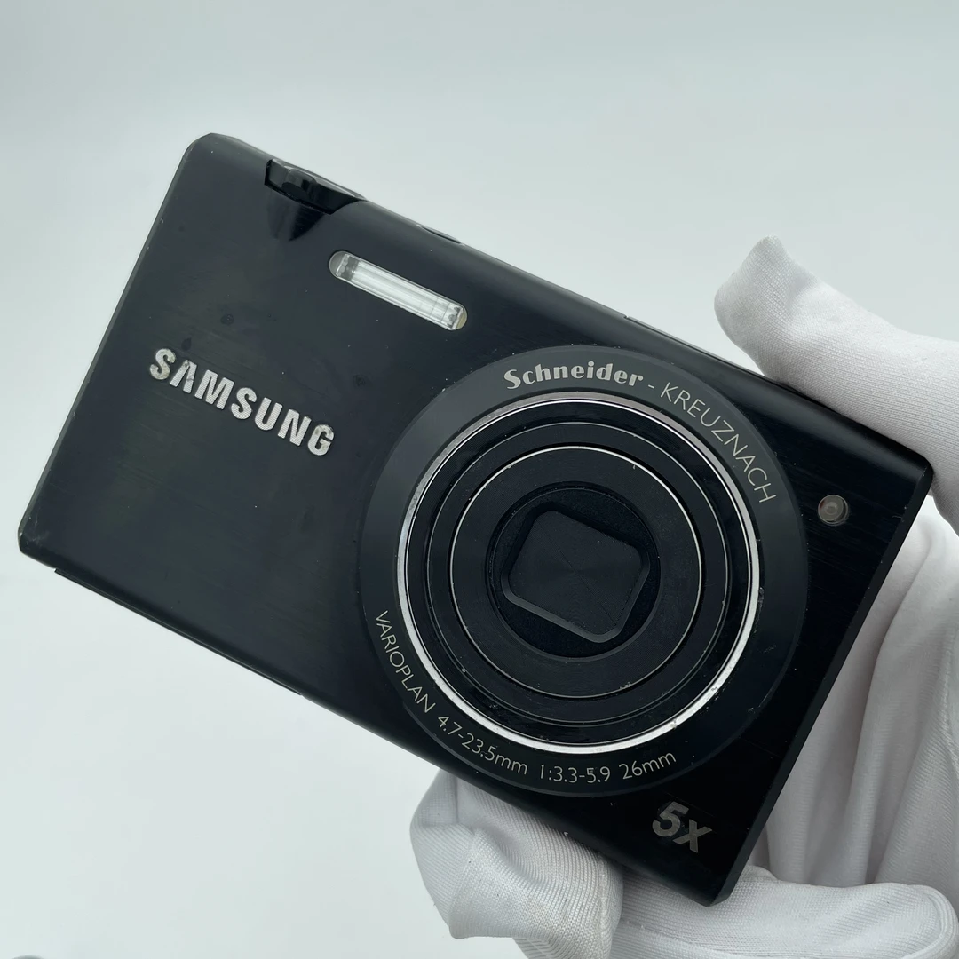 9新 Samsung/三星 mv800翻转触摸屏 1620w像素5倍光变（机身有瑕）