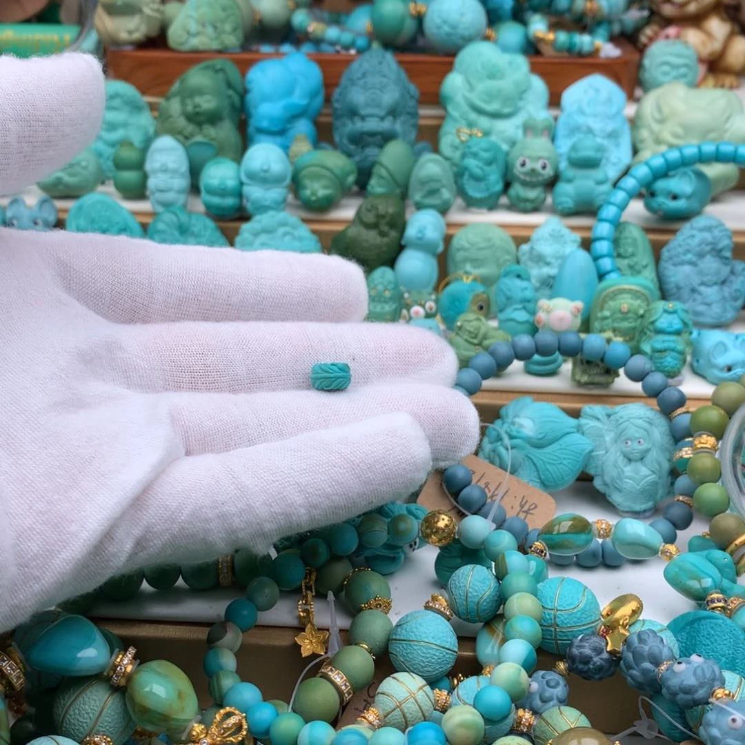 遇***温未镶嵌绿松石手链