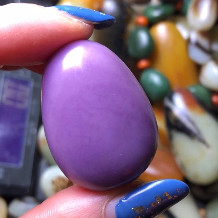 和田玉未镶嵌珠宝奇石