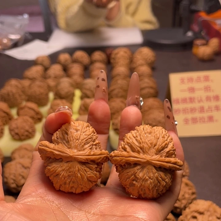 把件文玩核桃40白狮子20