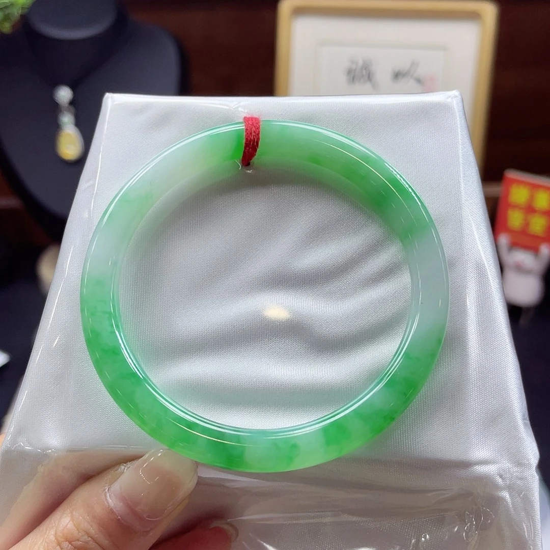 未镶嵌手镯翡翠23 号