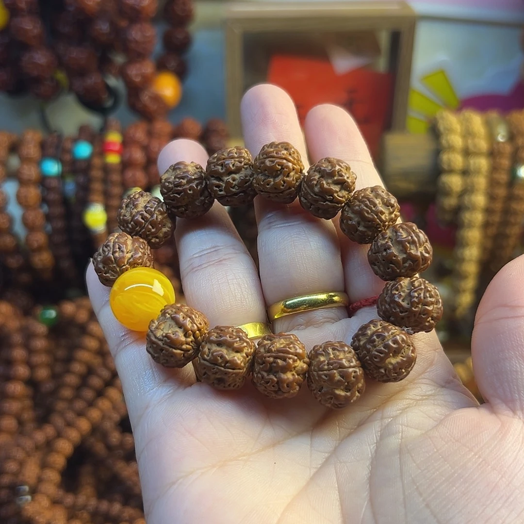 潮***）单圈好友价9.9米饰品