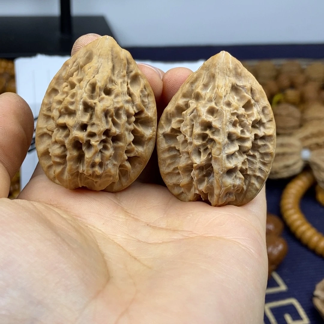 文玩核桃吊坠k****y凤凰羽34