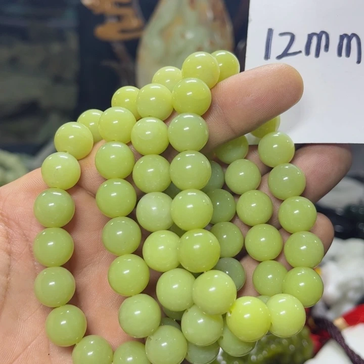 蛇纹石玉手串未镶嵌