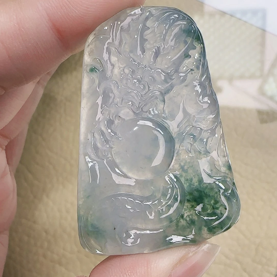 【闪购商品】翡翠未镶嵌颈饰