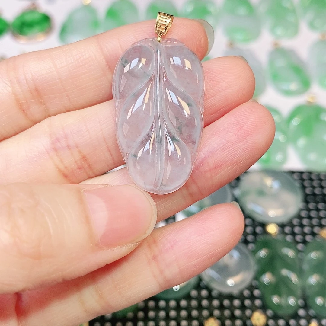 翡翠吊坠(不含链)18K金镶嵌