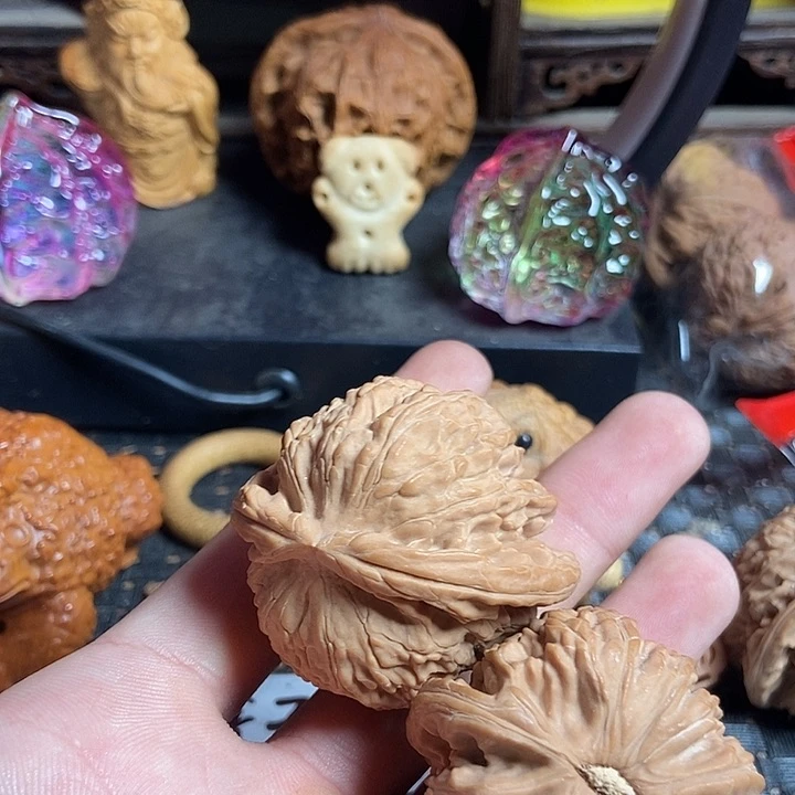 文玩核桃吊坠木**森闷白