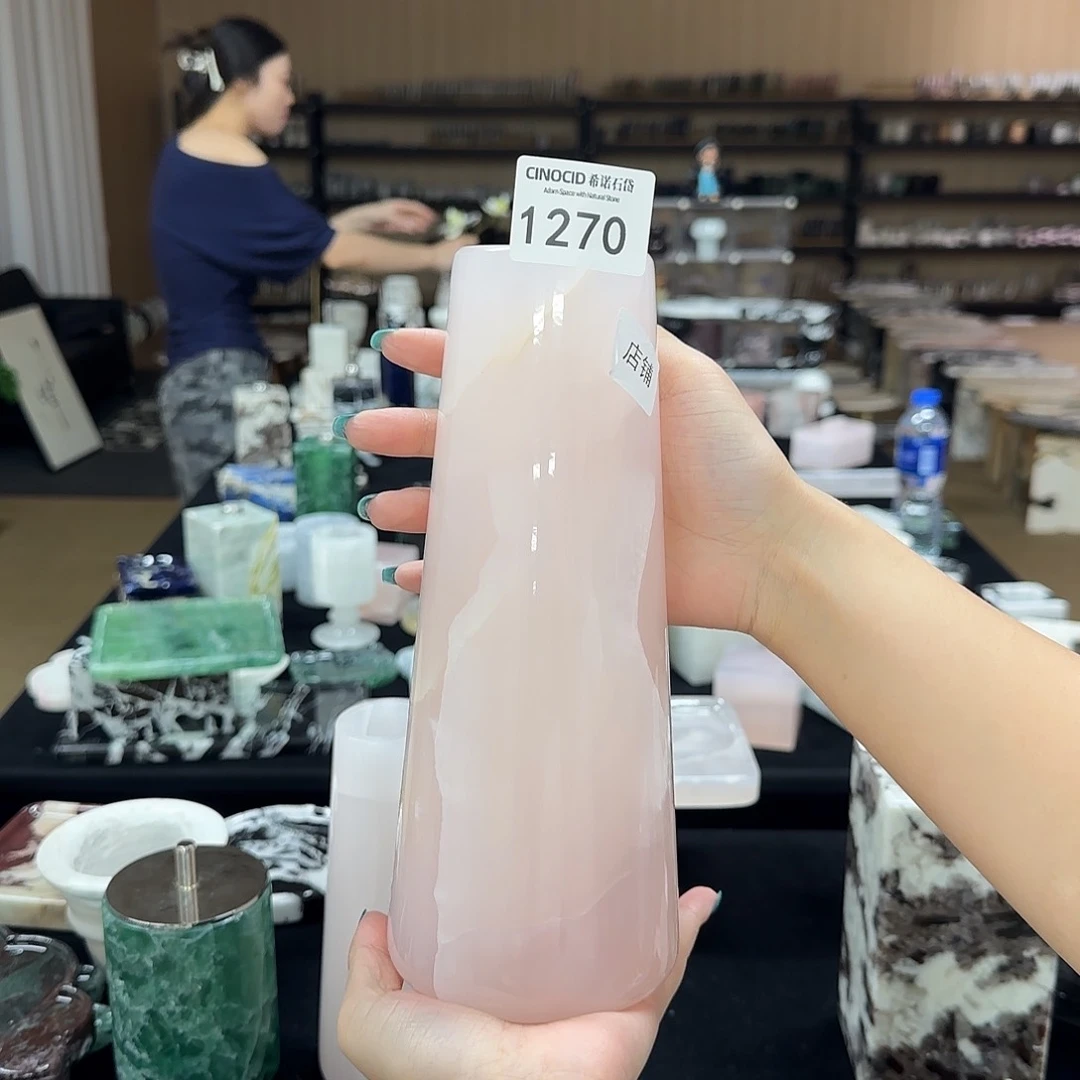 石材沐*姨1270粉玉大锥形花瓶