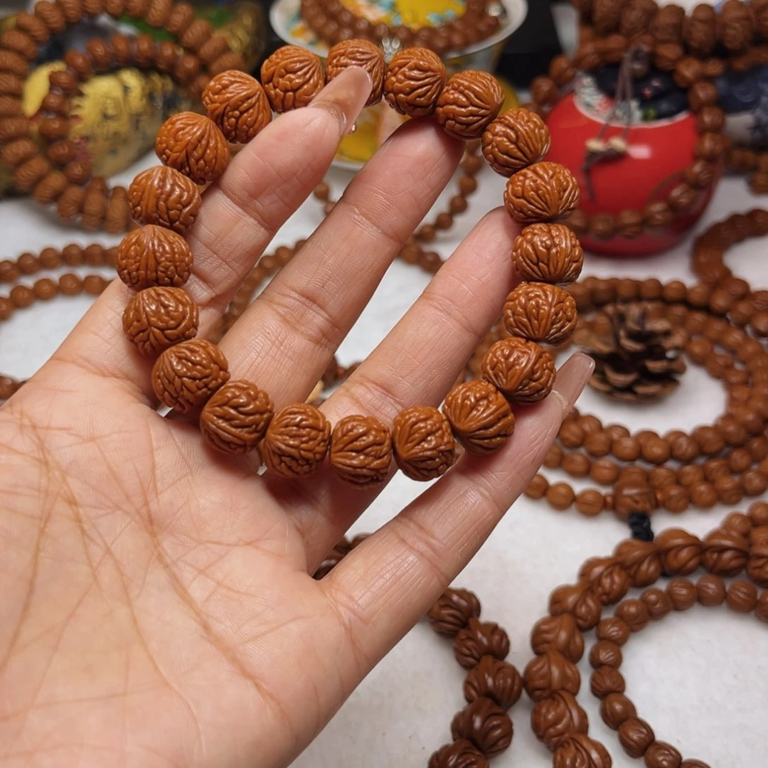 吊坠桃核14野生籽红皮荔枝