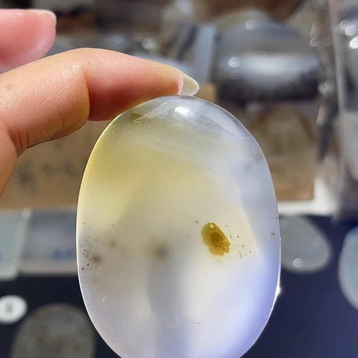 未镶嵌颈饰玛瑙/玉髓