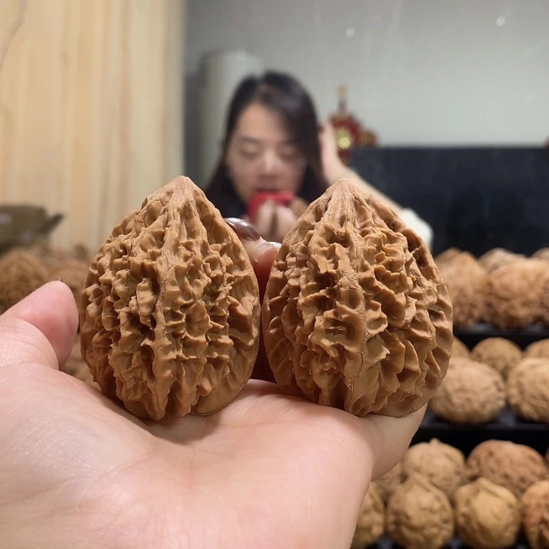 把件文玩核桃42招财鼠有水尖