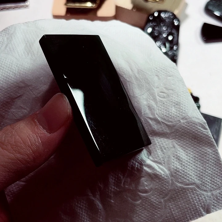 知***音翡翠未镶嵌颈饰翡翠