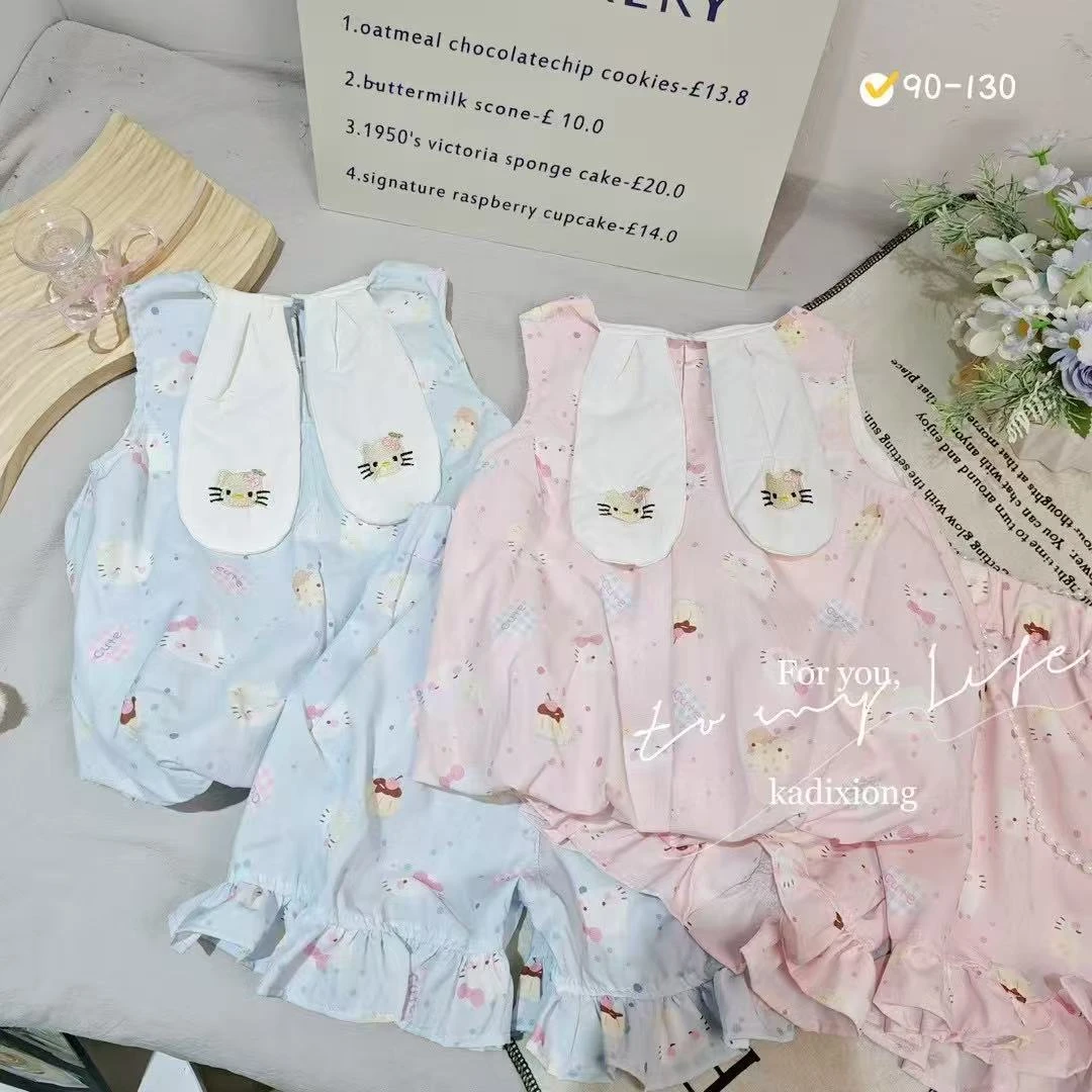 2074女童可爱套装女宝宝KT猫满印粉色蓝两件套花苞背心短裤套