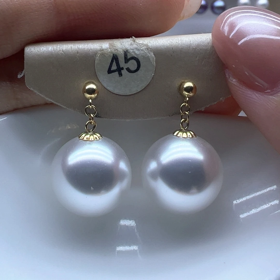 18K金镶嵌淡水珍珠耳饰