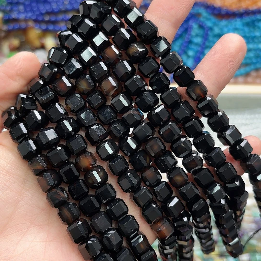 玛瑙/玉髓未镶嵌珠宝半成品8×8黑玛方片一条长30