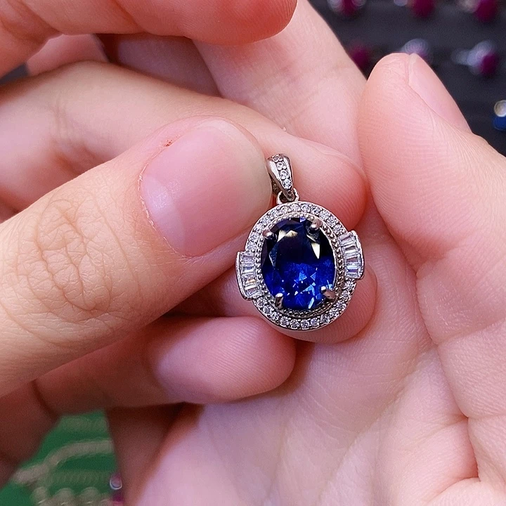 蓝宝石银S925镶嵌吊坠(赠链)