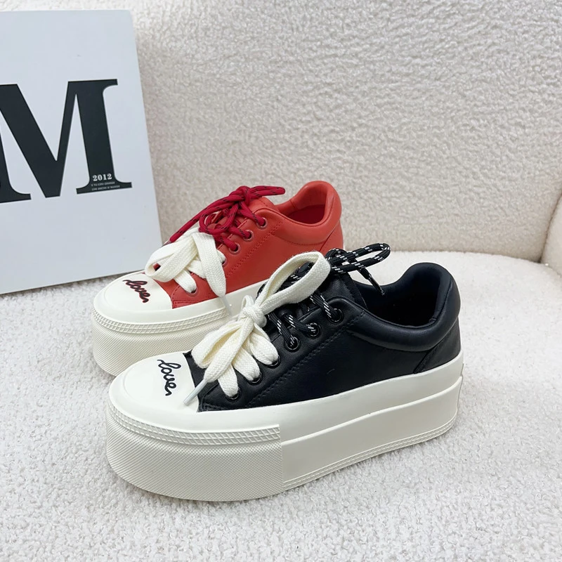 欧洲站2025春季新款真皮厚底小白鞋女系带字母板鞋百搭欧货女鞋潮