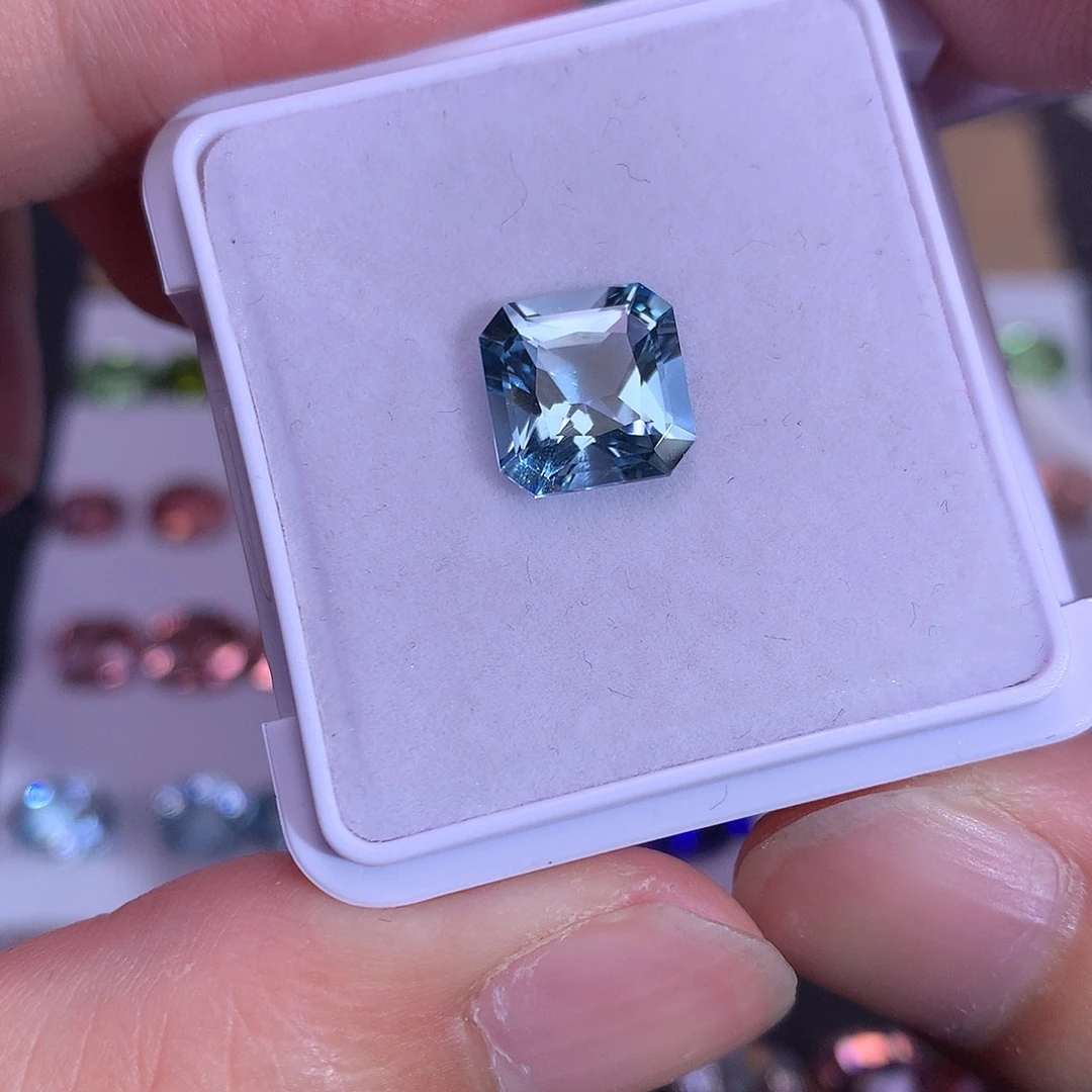 海蓝宝石笔搁未镶嵌3.08ct