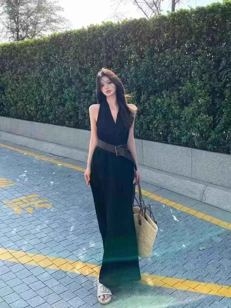 无袖夏季连衣裙拼接挂脖长裙法式V领修身收腰