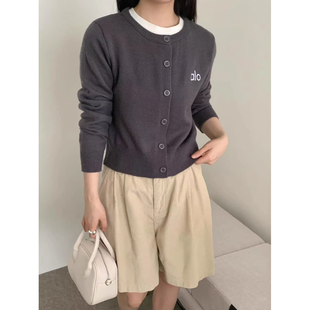 韩系刺绣针织衫套衫女百搭开衫宽松显瘦简约通勤上衣纯色圆领时尚