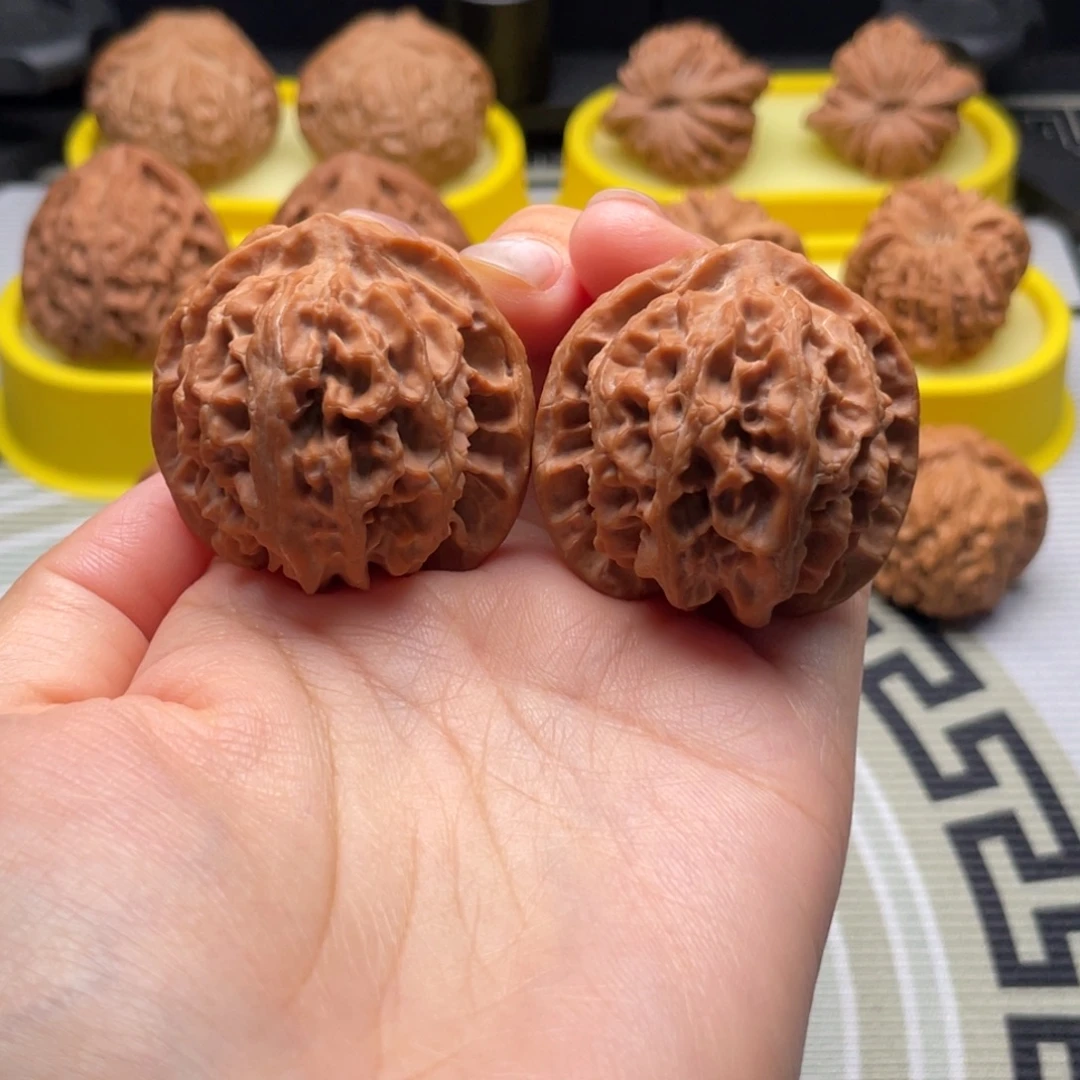 吊坠文玩核桃41尺全品苹果园红皮