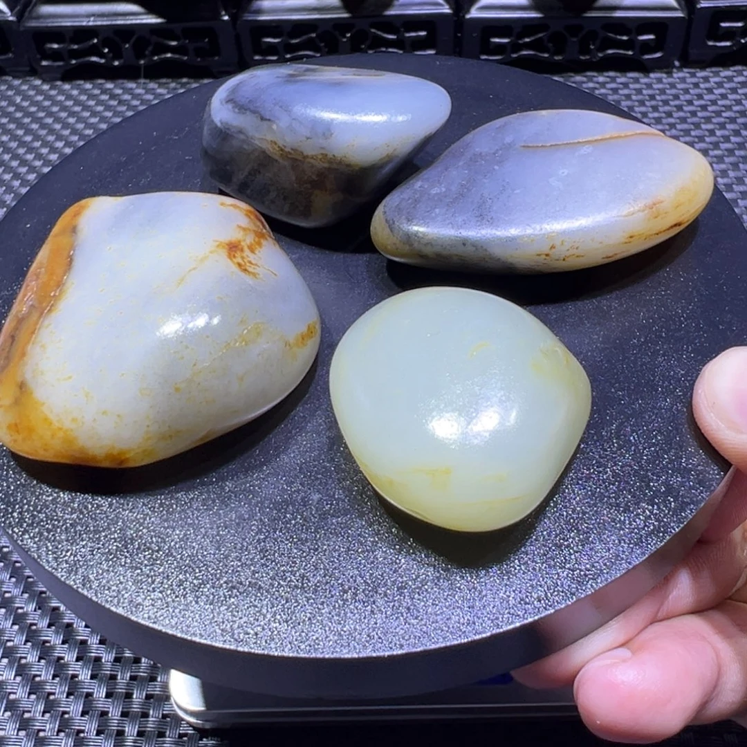 吊坠(不含链)未镶嵌和田玉（子料）187