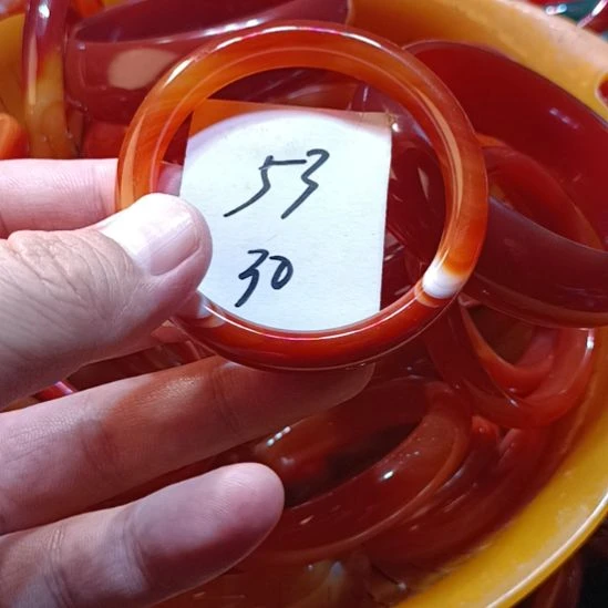 手镯玛瑙/玉髓未镶嵌