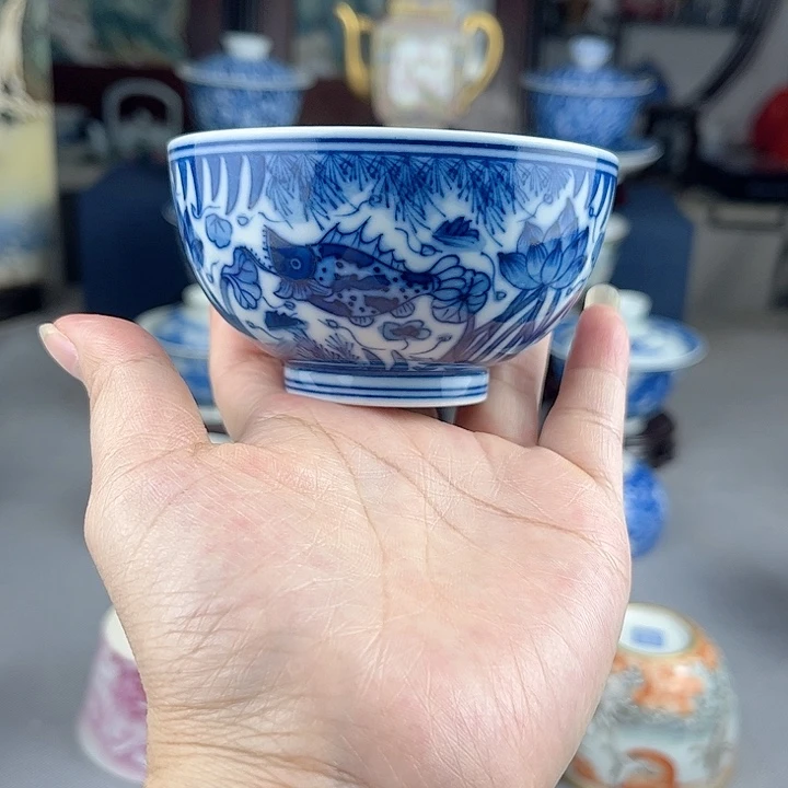 福利陶瓷小杯一个