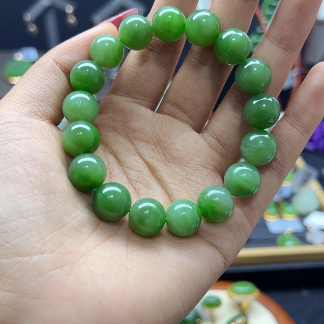 和田玉未镶嵌手串