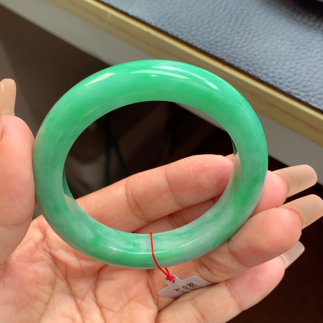 未镶嵌手镯翡翠w