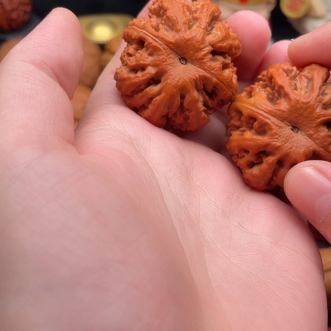 恐****文玩核桃把件精品小手捻