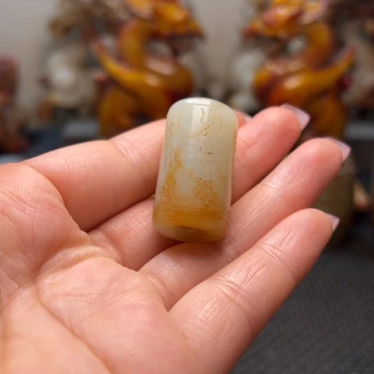 和田玉（糖玉）未镶嵌挂件