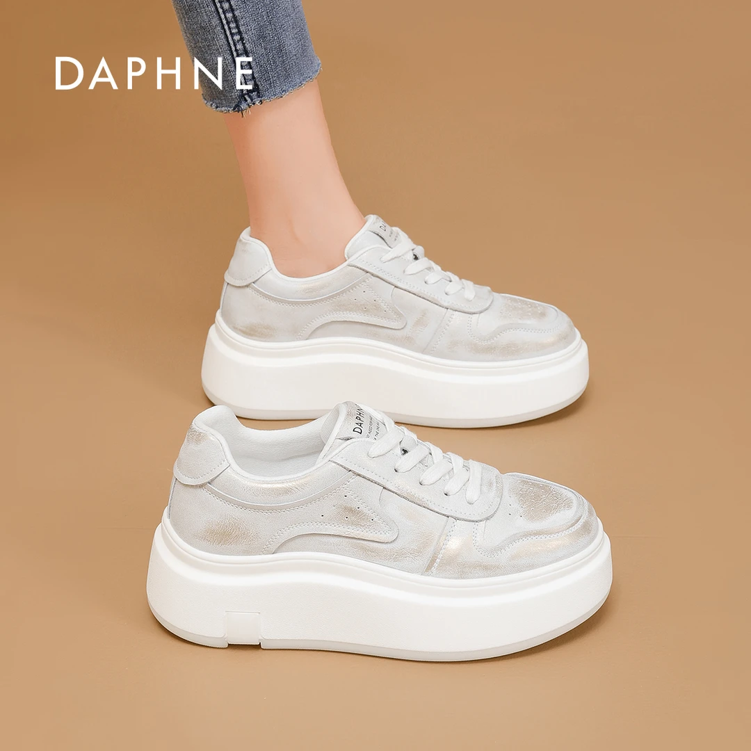 Daphne/达芙妮厚底小白鞋2025秋季新款真皮百搭增高休闲系带板鞋