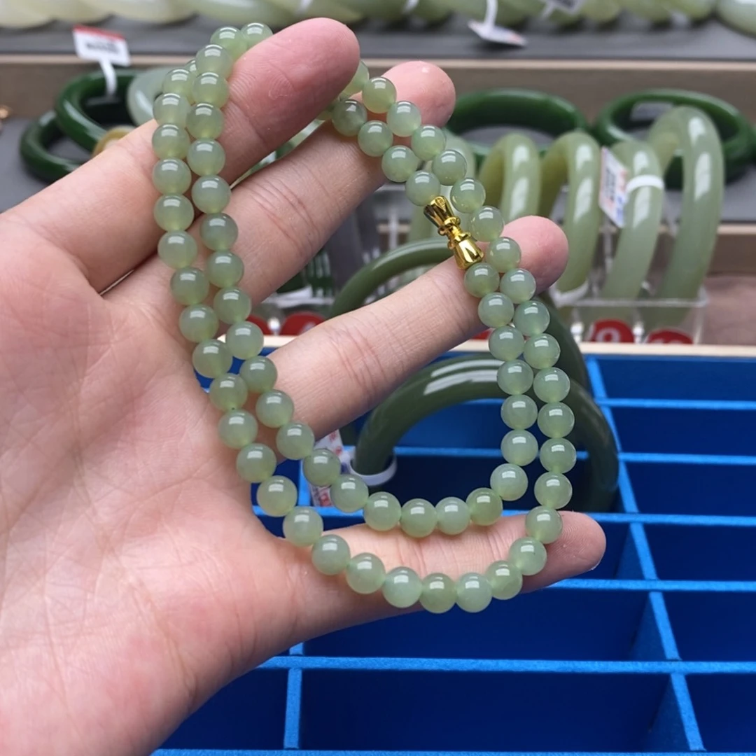 和田玉手镯未镶嵌蛋***花
