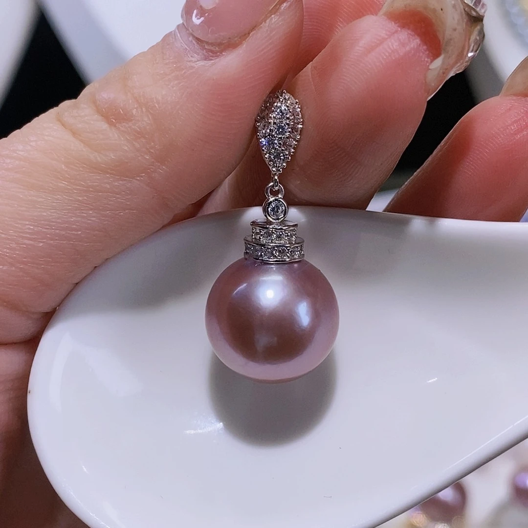 淡水珍珠颈饰银S925镶嵌糖***?