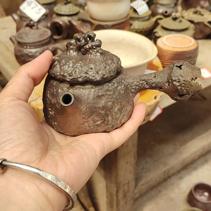 李***黑坭兴陶纯柴烧全手工侧把130c