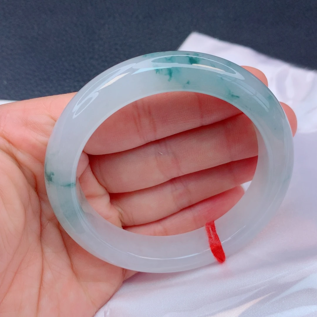 翡翠未镶嵌手镯55圈