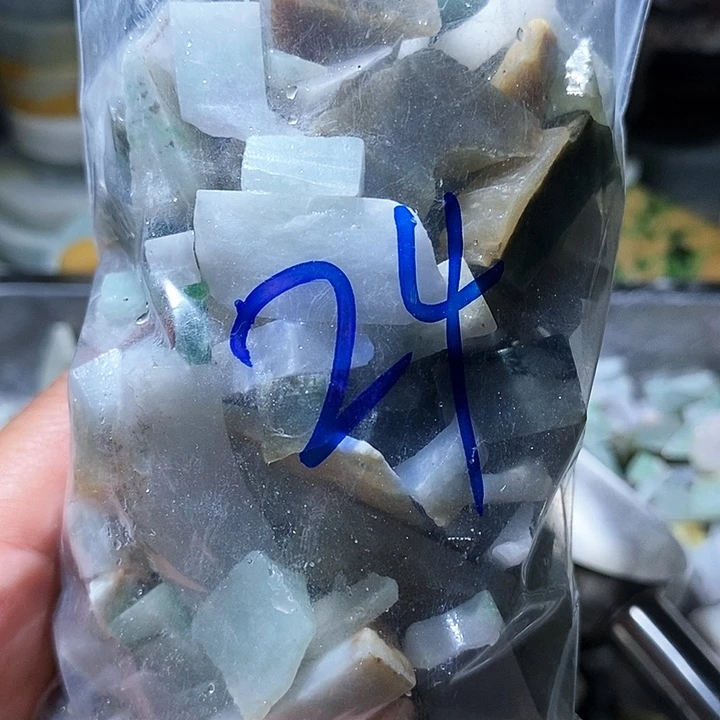 散珠翡翠鱼缸料24
