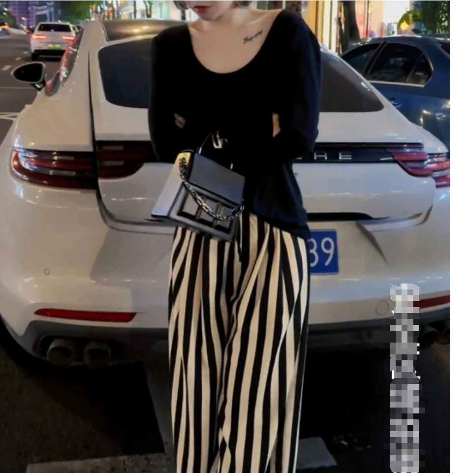 时尚潮流百搭精品女装zsx29590