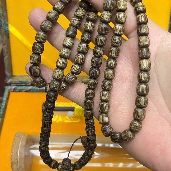 大叶紫檀（黑酸枝木类）